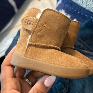 Ugg toddler boots